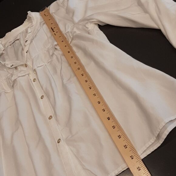 Dear John White Blouse with Pearl Buttons - Picture 8 of 10